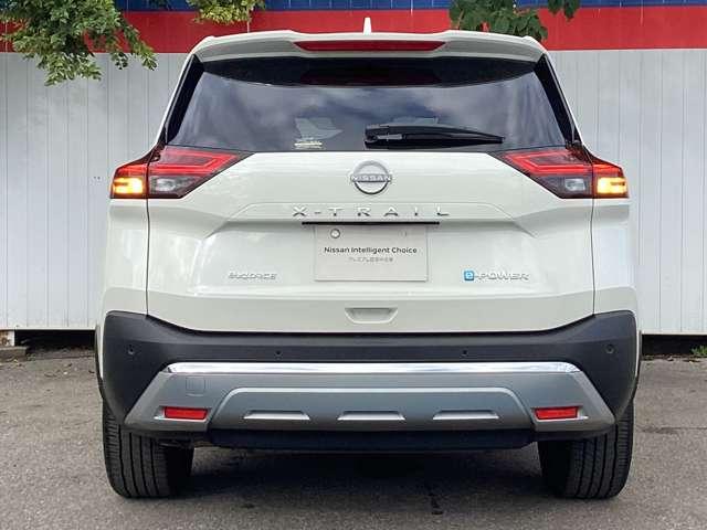 エクストレイル １．５　Ｇ　ｅ－４ＯＲＣＥ　４ＷＤ　当社試乗車アップ・日産コネクトナビ　試乗車　１オーナー　パークアシスト　禁煙　ＬＥＤヘッドランプ　ナビＴＶ　スマートキー　レーダークルーズ　ＬＫＡ　キーフリー　ＥＴＣ　４ＷＤ　アルミホイール　メモリーナビ　記録簿　バックカメラ　ＰＳ（6枚目）