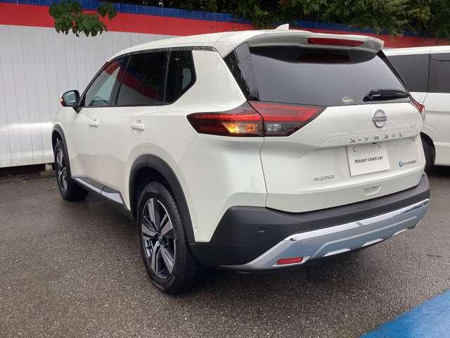 エクストレイル 1.5 G e-4ORCE 4WD 当社試乗車アップ・ナッパレザーシート 本革S 試乗車 1オーナー パークアシスト 禁煙 LEDヘッドランプ ナビTV スマートキー レーダークルーズ LKA キーフリー ETC 4WD アルミホイール メモリーナビ 記録簿 バックカメラ(6枚目)