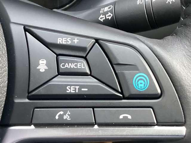 キックス 1.2 X 90周年記念車 (e-POWER) 当社試乗車アップ・純正9インチメモリナビ アラウンドモニター 衝突被害軽減ブレ-キ LED メモリ-ナビ 車線逸脱警報 バックモニター 禁煙車 展示・試乗車UP(10枚目)