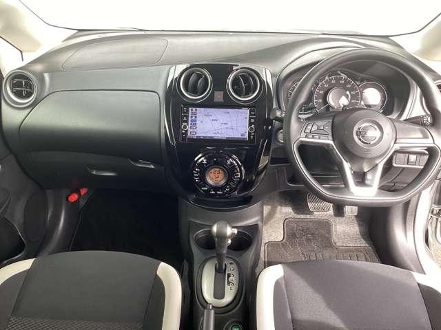 ノート 1.2 X DIG-S エマージェンシブレーキ アイドリングストップ機能 左右エアバック イモビ AAC スマキー バックカメラ付き サイドカメラ レーンアシスト 整備記録簿 パワーウィンドウ ドライブレコーダー ABS(4枚目)