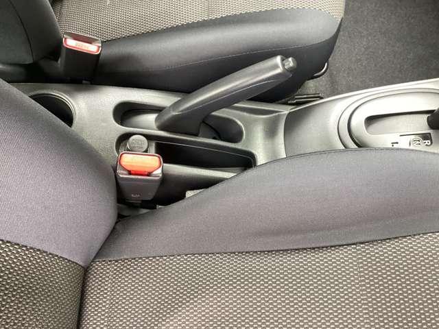 ラティオ 1.2 G 純正CDステレオ・インテリジェントキー キーフリー エアコン スマ-トキ- 1オーナ アイドリングストップ ABS 点検記録簿 パワーステアリング エアバッグ パワーウインドウ ダブルエアバック(12枚目)