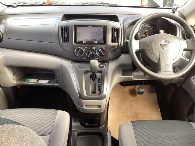 ＮＶ２００バネットバン １．６　ＶＸ　社外メモリーナビ・バックカメラ・ＥＴＣ　エアバック　バックカメラ　パワーウィンドウ　助手席エアバック　キーレス　ＰＳ　ＥＴＣ　メモリーナビ　ナビ　ＡＣ　ＡＢＳ　記録簿付（4枚目）