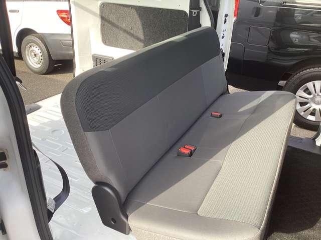 ＮＶ２００バネットバン １．６　ＶＸ　社外メモリーナビ・バックカメラ・ＥＴＣ　エアバック　バックカメラ　パワーウィンドウ　助手席エアバック　キーレス　ＰＳ　ＥＴＣ　メモリーナビ　ナビ　ＡＣ　ＡＢＳ　記録簿付（17枚目）