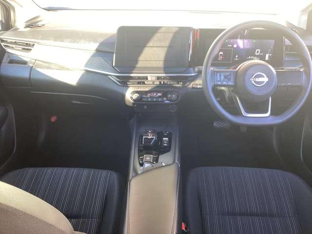 ノート 1.2 X 純正9インチメモリナビ・バックカメラ リアカメラ 衝突被害軽減ブレ-キ ETC付 LEDヘッドライト レーンアシスト インテリジェントキー ワンオーナー 整備記録簿 盗難防止システム ワンセグTV TVナビ サイドカーテンエアバック(4枚目)