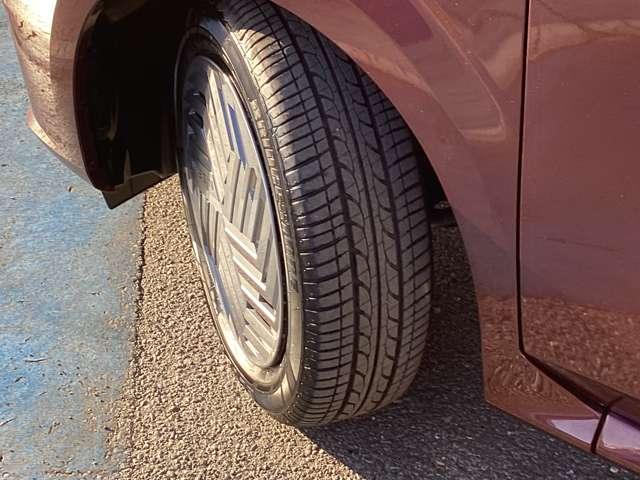 ノート 1.2 X 純正9インチメモリナビ・バックカメラ リアカメラ 衝突被害軽減ブレ-キ ETC付 LEDヘッドライト レーンアシスト インテリジェントキー ワンオーナー 整備記録簿 盗難防止システム ワンセグTV TVナビ サイドカーテンエアバック(18枚目)