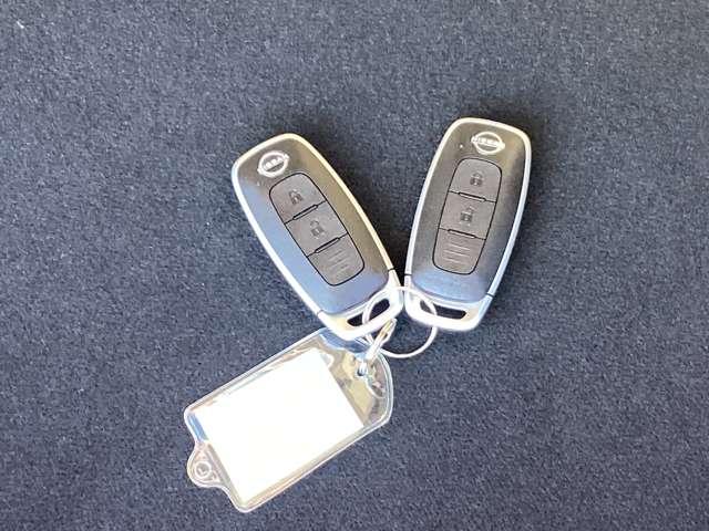 ノート 1.2 X 純正9インチメモリナビ・バックカメラ リアカメラ 衝突被害軽減ブレ-キ ETC付 LEDヘッドライト レーンアシスト インテリジェントキー ワンオーナー 整備記録簿 盗難防止システム ワンセグTV TVナビ サイドカーテンエアバック(19枚目)