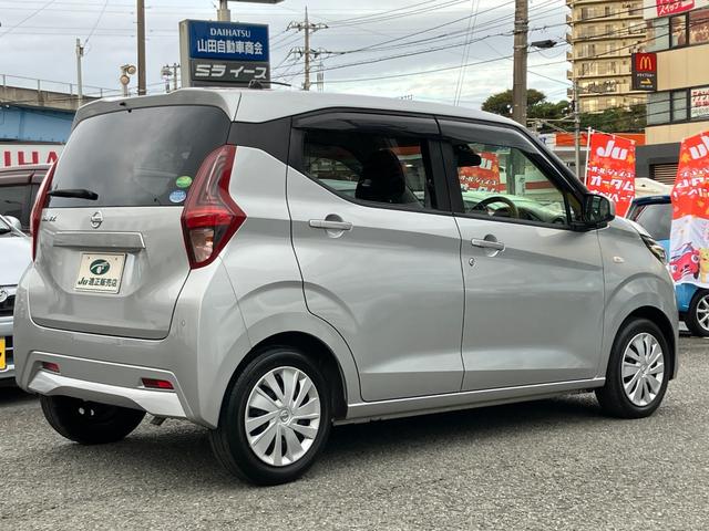 デイズ 　Ｂ　走行１９００２ＫＭ　純正オーディオ　ＣＤ　ＡＭ／ＦＭラジオ　キーレス　アイドリングストップ　電格ミラー　保証書　取説（6枚目）