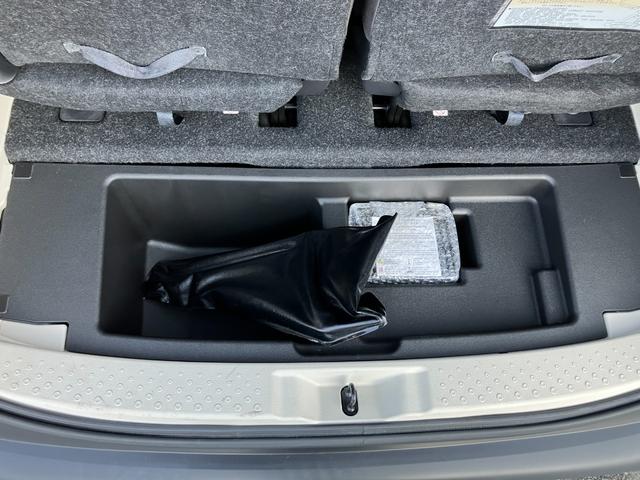 シエンタ G 純正ナビ TV Bluetooth バックカメラ スマートキー プッシュスタート ビルトインETC ドラレコ シートヒーター 両側パワースライドドア 電格ミラー 衝突軽減ブレーキ 社外アルミ ステリモ(15枚目)