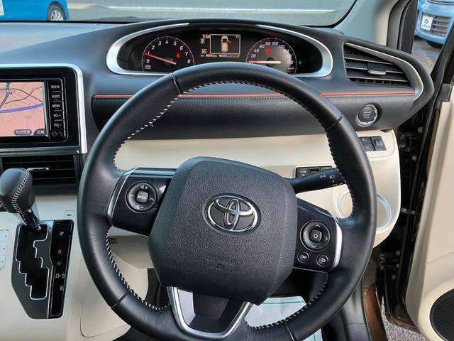 シエンタ G 純正ナビ TV Bluetooth バックカメラ スマートキー プッシュスタート ビルトインETC ドラレコ シートヒーター 両側パワースライドドア 電格ミラー 衝突軽減ブレーキ 社外アルミ ステリモ(28枚目)