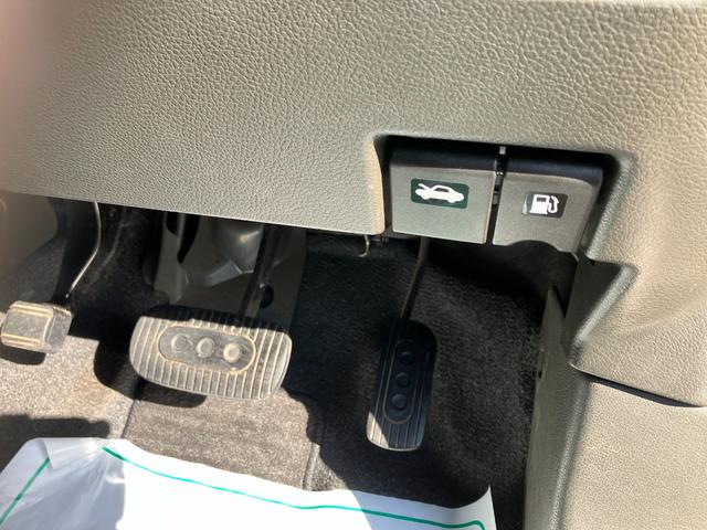 キューブ 15X Vセレクション 純正ナビ フルセグTV Bluetooth バックカメラ スマートキー プッシュスタート ビルトインETC ドラレコ フォグライト 電格ミラー 社外アルミ アイドリングストップ(29枚目)