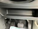 　Ｂ　走行１９００２ＫＭ　純正オーディオ　ＣＤ　ＡＭ／ＦＭラジオ　キーレス　アイドリングストップ　電格ミラー　保証書　取説（28枚目）