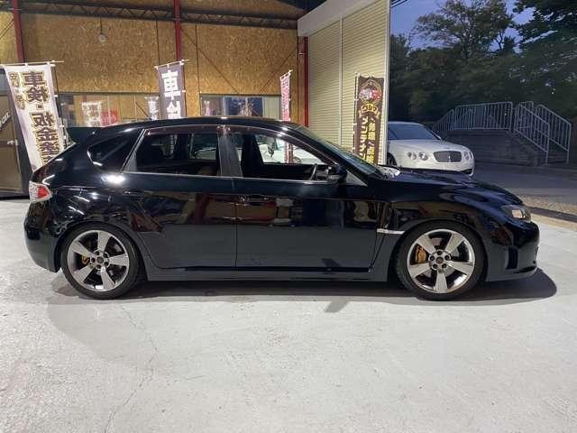WRX STI Aライン タイプS HKS製車高調/黒ハーフレザーシート/HDDナビ/フルセグTV/BT対応/ETC/パドルシフト/Siドライブ/4WD/スマートキー/プッシュスタート/純正18インチAW/新品サマータイヤ/車検整備付き(10枚目)