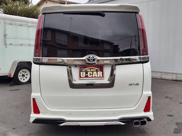 ノア Ｓｉ　ダブルバイビーＩＩＩ　ワンオーナー／ユーザー買取車／純正１０型ナビ／フルセグ／ＣＤ・ＤＶＤ再生／ＢＴ対応／ＥＴＣ／１２．１型後席ディスプレイ／モデリスタリアスカート・スタイリッシュモール／両側パワスラ／セーフティーセンス（10枚目）