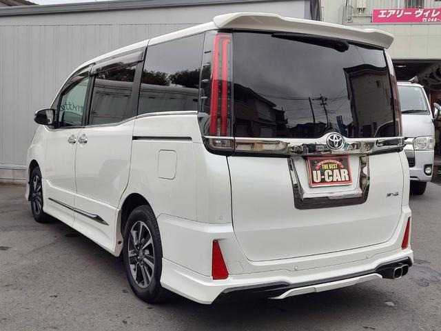 ノア Ｓｉ　ダブルバイビーＩＩＩ　ワンオーナー／ユーザー買取車／純正１０型ナビ／フルセグ／ＣＤ・ＤＶＤ再生／ＢＴ対応／ＥＴＣ／１２．１型後席ディスプレイ／モデリスタリアスカート・スタイリッシュモール／両側パワスラ／セーフティーセンス（11枚目）