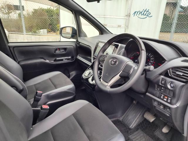 ノア Ｓｉ　ダブルバイビーＩＩＩ　ワンオーナー／ユーザー買取車／純正１０型ナビ／フルセグ／ＣＤ・ＤＶＤ再生／ＢＴ対応／ＥＴＣ／１２．１型後席ディスプレイ／モデリスタリアスカート・スタイリッシュモール／両側パワスラ／セーフティーセンス（57枚目）