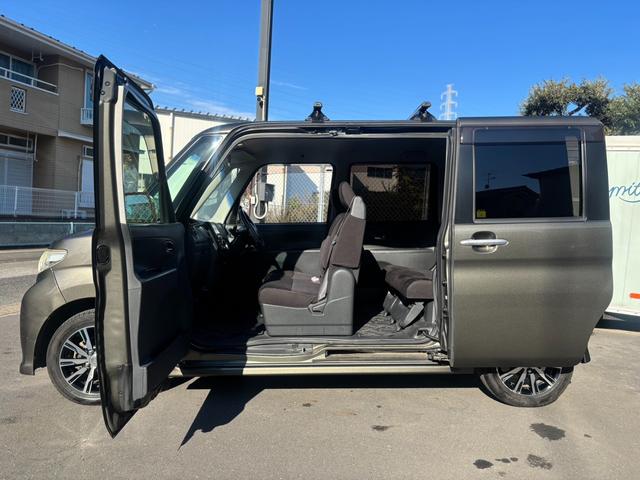 タント カスタムＲＳ　ユーザー買取／ターボ／規格外純正アルミホイール／パワスラ／社外ナビ／フルセグ／バックカメラ／ＥＴＣ／ルーフキャリア／ＨＩＤ／イエローフォグ／スマートキー×２／スモークフィルム／車検整備付／１年保証付（12枚目）