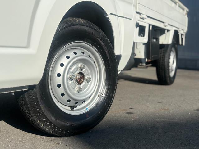 キャリイトラック ＦＣ　４ＷＤ／５速マニュアル／３方開／車検整備付き（36枚目）