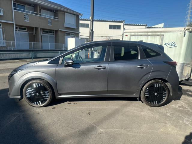 オーラ Ｇ　レザーエディション　ワンオーナー／ユーザー買取車／ＮＣ９インチナビ／フルセグ／ＢＴ接続／ＥＴＣ２．０／アラウンドビューモニター／スマートルームミラー／ＢＯＳＥサウンド／プロパイロット／衝突軽減ブレーキ／障害物センサー（11枚目）