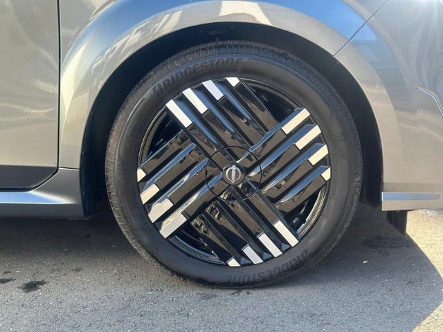 オーラ Ｇ　レザーエディション　ワンオーナー／ユーザー買取車／ＮＣ９インチナビ／フルセグ／ＢＴ接続／ＥＴＣ２．０／アラウンドビューモニター／スマートルームミラー／ＢＯＳＥサウンド／プロパイロット／衝突軽減ブレーキ／障害物センサー（42枚目）