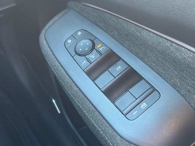 オーラ Ｇ　レザーエディション　ワンオーナー／ユーザー買取車／ＮＣ９インチナビ／フルセグ／ＢＴ接続／ＥＴＣ２．０／アラウンドビューモニター／スマートルームミラー／ＢＯＳＥサウンド／プロパイロット／衝突軽減ブレーキ／障害物センサー（69枚目）