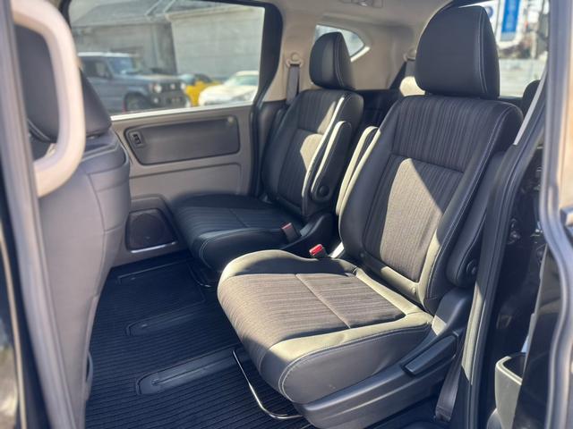 フリードハイブリッド ハイブリッド・Gホンダセンシング ユーザー買取車/ワンオーナー/純正ナビ/フルセグ/CD・DVD再生/BT接続/Bカメラ/ETC/ホンダセンシング/衝突軽減ブレーキ/レーンキープアシスト/両側パワースライドドア/ハーフレザーシート(20枚目)