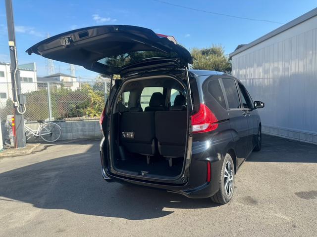 フリードハイブリッド ハイブリッド・Gホンダセンシング ユーザー買取車/ワンオーナー/純正ナビ/フルセグ/CD・DVD再生/BT接続/Bカメラ/ETC/ホンダセンシング/衝突軽減ブレーキ/レーンキープアシスト/両側パワースライドドア/ハーフレザーシート(40枚目)