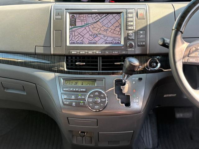 エスティマ アエラス ユーザー買取車/タナベ車高調/RAYS VERSUS 20インチAW/モデリスタフロントスポイラー/両側パワスラ/メーカーHDDナビ/フルセグ/CD・DVD再生/BT接続/ETC/Bカメラ/車検整備付(17枚目)