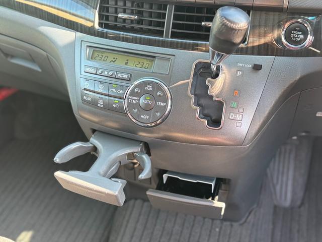 エスティマ アエラス ユーザー買取車/タナベ車高調/RAYS VERSUS 20インチAW/モデリスタフロントスポイラー/両側パワスラ/メーカーHDDナビ/フルセグ/CD・DVD再生/BT接続/ETC/Bカメラ/車検整備付(69枚目)