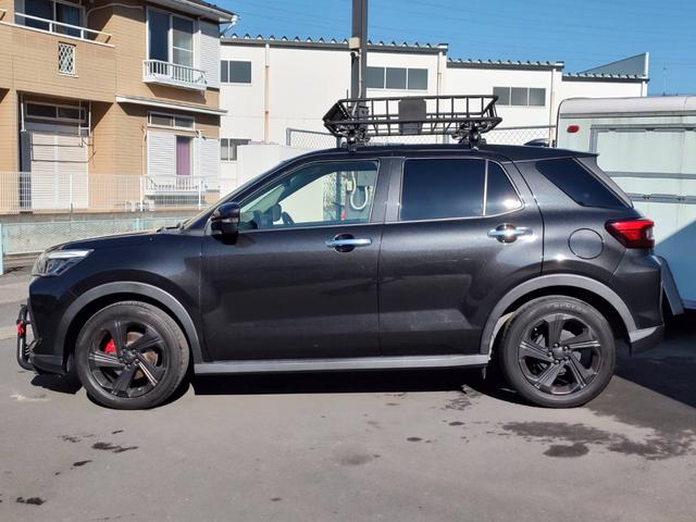 ロッキー プレミアムG HEV Fバンパーガード/ルーフキャリア・ラック/レーダークルコン/純正9型ナビ/Bカメラ/フルセグ/ETC/S-PDL/スマアシ/シートヒーター/電動パーキングブレーキ/オートブレーキホールド/車検整備付(12枚目)