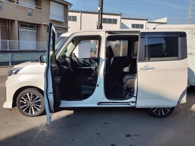 ルーミー カスタムG-T ユーザー買取車/ワンオーナー/純正9型SDナビ/パノラミックビューモニター/フルセグ/CD・DVD再生/BT接続/ETC2.0/両側パワスラ/セーフティセンス/衝突軽減ブレーキ/LED ヘッドライト(11枚目)