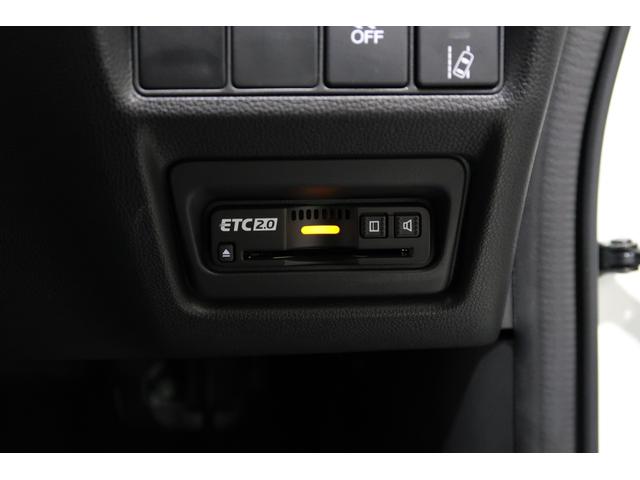 ステップワゴンスパーダ e:HEVスパーダG・EXホンダセンシング 認定中古車 1年保証付 ワンオーナー ナビ Bカメラ ドラレコ ETC 運転支援 エアバック 地デジ クルコン サイドエアバッグ シ-トヒ-タ- 衝突軽減システム 1オーナー スマキー LEDランプ(18枚目)