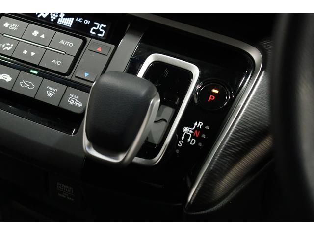 ステップワゴンスパーダ スパーダハイブリッドGホンダセンシング 認定中古車 1年保証付 ワンオーナー ナビ Bカメラ ドラレコ ETC 運転支援 全周囲カメラ CMBS リヤカメラ スマキー Aストップ ESC USB入力 両側自動ドア オートエアコン 地デジ(11枚目)