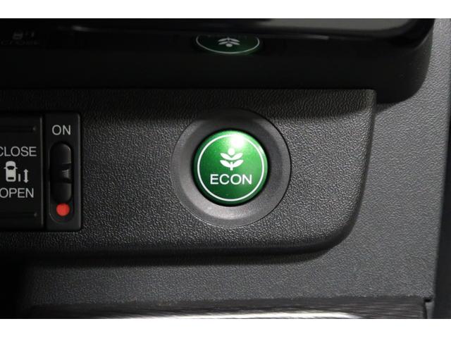 ステップワゴンスパーダ スパーダハイブリッドGホンダセンシング 認定中古車 1年保証付 ワンオーナー ナビ Bカメラ ドラレコ ETC 運転支援 全周囲カメラ CMBS リヤカメラ スマキー Aストップ ESC USB入力 両側自動ドア オートエアコン 地デジ(17枚目)