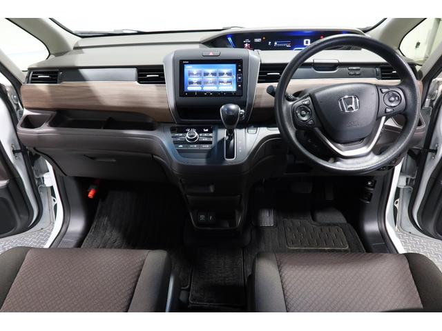フリード Ｇ・ホンダセンシング　認定中古車　２年保証付　ワンオーナー　ナビ　Ｂカメラ　ドラレコ　ＥＴＣ　運転支援　Ｆセグ　追突被害軽減ブレーキ　ｉストップ　Ｗエアバッグ　パワーウィンドウ　１オ－ナ－　アクティブクルーズコントロール（9枚目）