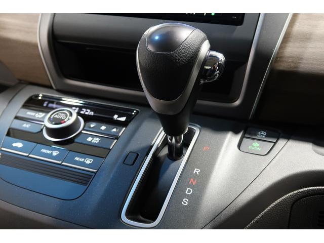 フリード Ｇ・ホンダセンシング　認定中古車　２年保証付　ワンオーナー　ナビ　Ｂカメラ　ドラレコ　ＥＴＣ　運転支援　Ｆセグ　追突被害軽減ブレーキ　ｉストップ　Ｗエアバッグ　パワーウィンドウ　１オ－ナ－　アクティブクルーズコントロール（12枚目）