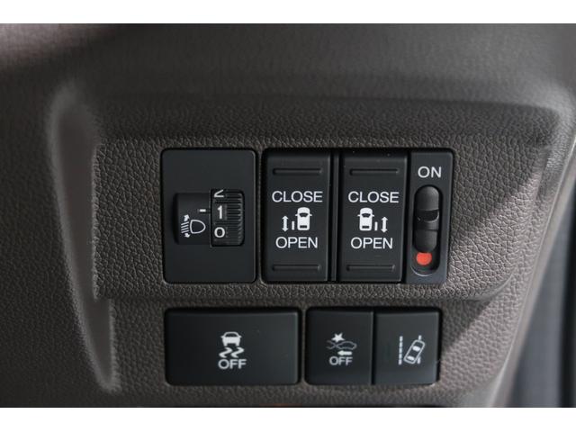 フリード Ｇ・ホンダセンシング　認定中古車　２年保証付　ワンオーナー　ナビ　Ｂカメラ　ドラレコ　ＥＴＣ　運転支援　Ｆセグ　追突被害軽減ブレーキ　ｉストップ　Ｗエアバッグ　パワーウィンドウ　１オ－ナ－　アクティブクルーズコントロール（17枚目）