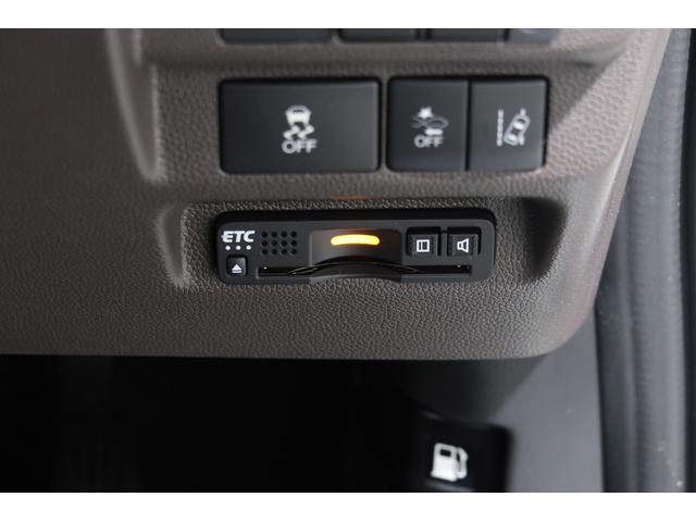 フリード Ｇ・ホンダセンシング　認定中古車　２年保証付　ワンオーナー　ナビ　Ｂカメラ　ドラレコ　ＥＴＣ　運転支援　Ｆセグ　追突被害軽減ブレーキ　ｉストップ　Ｗエアバッグ　パワーウィンドウ　１オ－ナ－　アクティブクルーズコントロール（18枚目）