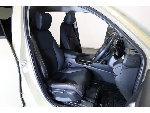 ヴェゼル ｅ：ＨＥＶＺ　認定中古車　２年保証付　ワンオーナー　ナビ　Ｂカメラ　ＥＴＣ　運転支援　全周囲カメラ　衝突回避支援ブレーキ機能　パノラミックビューモニター　１オナ　スマキ　Ｐトランク　フルオートエアコン　エアバッグ（20枚目）