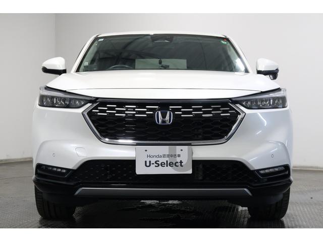 ヴェゼル ｅ：ＨＥＶＺ　認定中古車　２年保証付　ワンオーナー　ナビ　Ｂカメラ　ドラレコ　ＥＴＣ　運転支援　全周囲カメラ　衝突回避支援ブレーキ機能　パノラミックビューモニター　１オナ　スマキ　Ｐトランク　フルオートエアコン（27枚目）