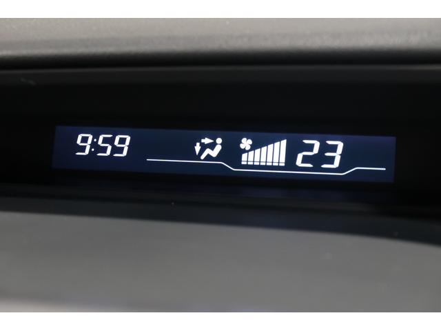 ステップワゴンスパーダ Ｚクールスピリット　認定中古車　１年保証付　ワンオーナー　ナビ　Ｂカメラ　ＥＴＣ　運転支援　ミュージックプレイヤー接続可　バックカメ　キーフリー　横滑防止　ＤＶＤ視聴可能　フルオートエアコン　電動格納式ドアミラー　ＡＢＳ（15枚目）