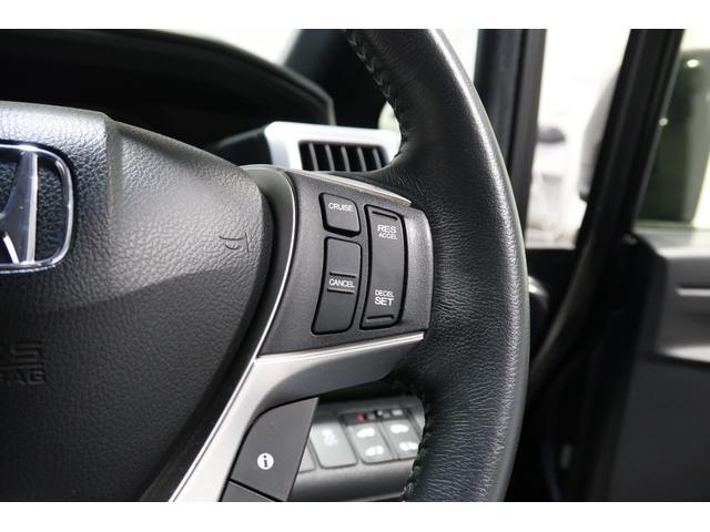 ステップワゴンスパーダ Ｚクールスピリット　認定中古車　１年保証付　ワンオーナー　ナビ　Ｂカメラ　ＥＴＣ　運転支援　ミュージックプレイヤー接続可　バックカメ　キーフリー　横滑防止　ＤＶＤ視聴可能　フルオートエアコン　電動格納式ドアミラー　ＡＢＳ（16枚目）