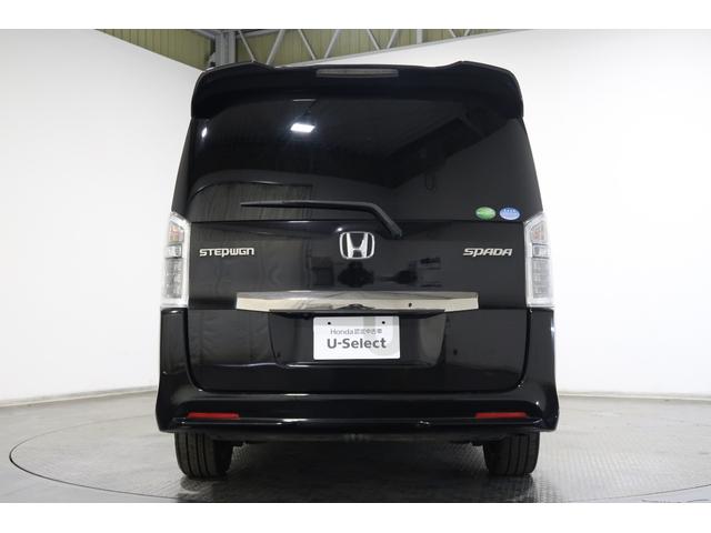 ステップワゴンスパーダ Ｚクールスピリット　認定中古車　１年保証付　ワンオーナー　ナビ　Ｂカメラ　ＥＴＣ　運転支援　ミュージックプレイヤー接続可　バックカメ　キーフリー　横滑防止　ＤＶＤ視聴可能　フルオートエアコン　電動格納式ドアミラー　ＡＢＳ（26枚目）