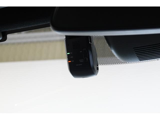 ◆◆『ドライブレコーダー』動画を残すことで万が一の事態に遭遇した時の必須アイテムです！急ブレーキ・急ハンドルが起こった際、自動で記録が上書きされずに保存され、後でＰＣ等で確認出来ます。