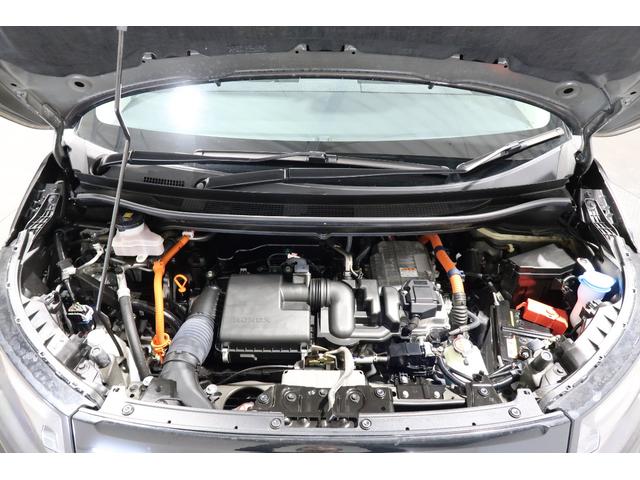 フリード ｅ：ＨＥＶエアーＥＸ　認定中古車　２年保証付　ナビ　Ｂカメラ　ドラレコ　ＥＴＣ　運転支援　デモカー　全周囲カメラ　３６０°カメラ　衝突軽減システム　ソナー　横滑り防止装置　クルーズコントロール　サイドカーテンエアバック（10枚目）