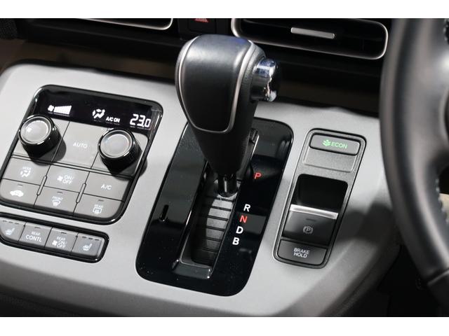 フリード ｅ：ＨＥＶエアーＥＸ　認定中古車　２年保証付　ナビ　Ｂカメラ　ドラレコ　ＥＴＣ　運転支援　デモカー　全周囲カメラ　３６０°カメラ　衝突軽減システム　ソナー　横滑り防止装置　クルーズコントロール　サイドカーテンエアバック（15枚目）