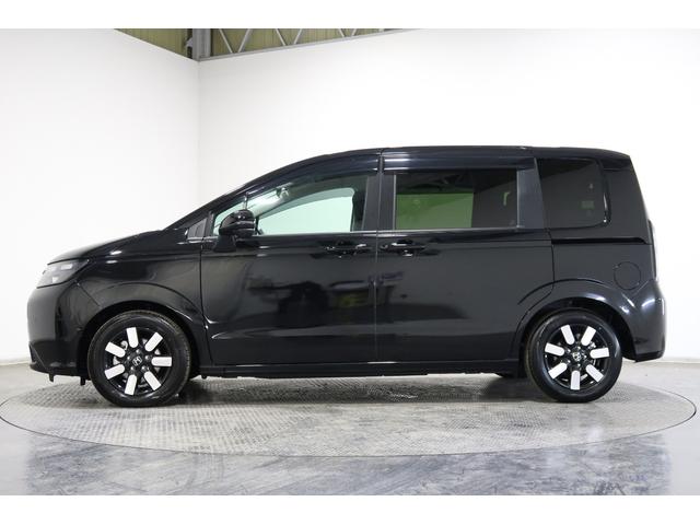 フリード ｅ：ＨＥＶエアーＥＸ　認定中古車　２年保証付　ナビ　Ｂカメラ　ドラレコ　ＥＴＣ　運転支援　デモカー　全周囲カメラ　３６０°カメラ　衝突軽減システム　ソナー　横滑り防止装置　クルーズコントロール　サイドカーテンエアバック（37枚目）