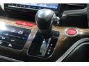ハイブリッド　認定中古車　運転支援　ナビ　Ｂカメラ　両側電動ドア　ＥＴＣ　ワンオーナー　スマートキ　オートクルーズコントロール　地デジ　ＬＥＤヘッドランプ　ＡＢＳ　キーフリー　ＤＶＤ再生　アイドリングストップ（18枚目）
