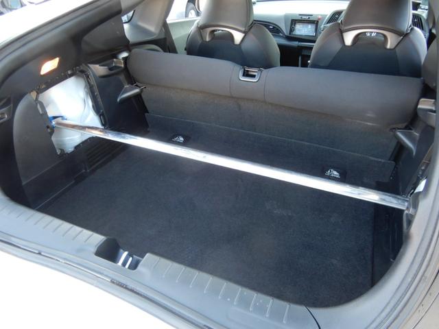 HONDA CR-Z ALPHA MASTER LABEL