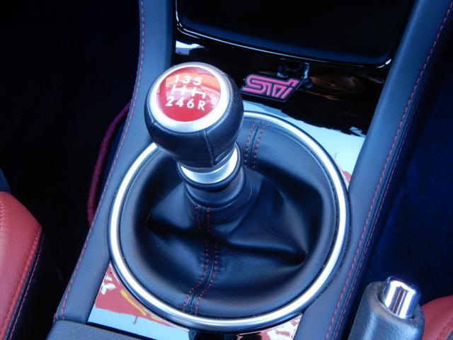 ＷＲＸ ＳＴＩ ＳＴＩ　ＡＤセーフＰ／ＳＴＩエアロ／外Ｒスポイラー／車高調／外マフラー／８型ナビ／前横後カメラ／外１９ＡＷ／席ヒーター／半革／ＥＴＣ（22枚目）