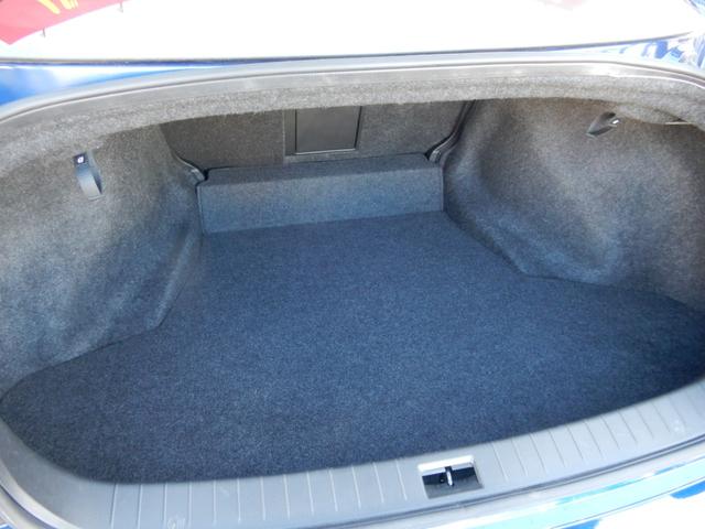 荷物もたくさん積めて便利な一台です！趣味にも足にもお買い物にも役立ちます！色々と使える便利車！お車の事なら何でもご相談にのらせていただきますので、まずはご来店下さい！！